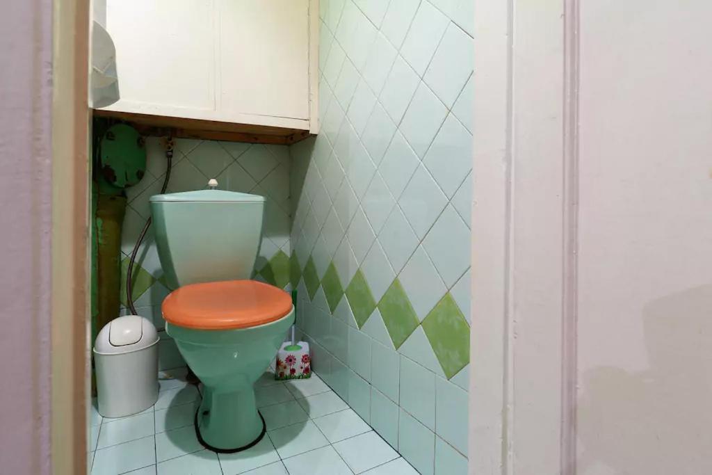 Home Hotel Apartments On Lva Tolstogo Kiev Dış mekan fotoğraf