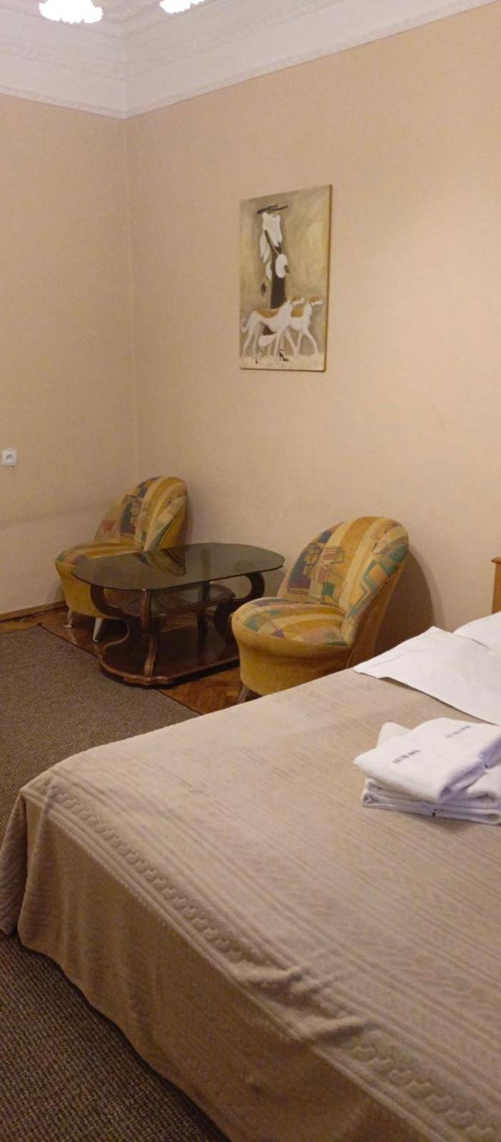 Home Hotel Apartments On Lva Tolstogo Kiev Dış mekan fotoğraf