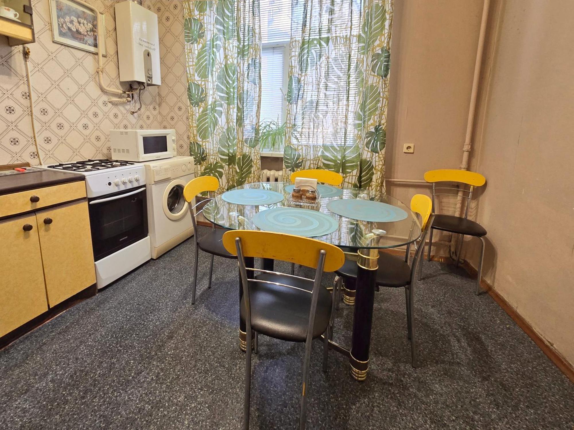 Home Hotel Apartments On Lva Tolstogo Kiev Dış mekan fotoğraf